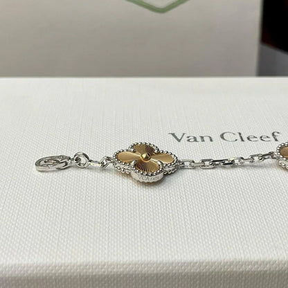 [Solara Jewelry]CLOVER 5 MOTIFS CHRISTMAS LIMITED EDITION BRACELET
