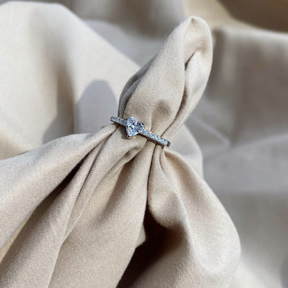 [Solara Jewelry]0.5 Carat CaratEternity Charming Heart Shape Lover Ring