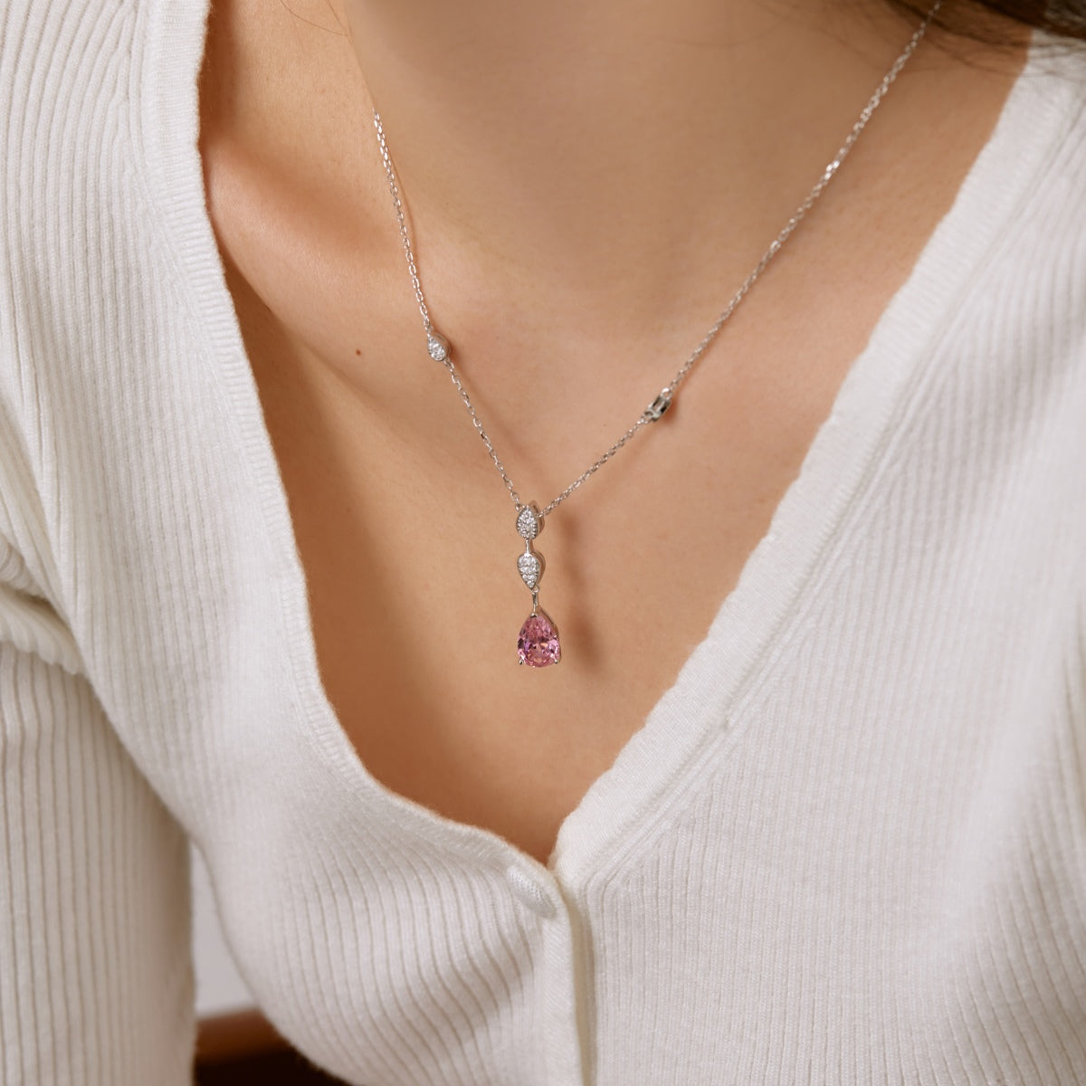 [Solara Jewelry]Dazzling Pear Cut Necklace