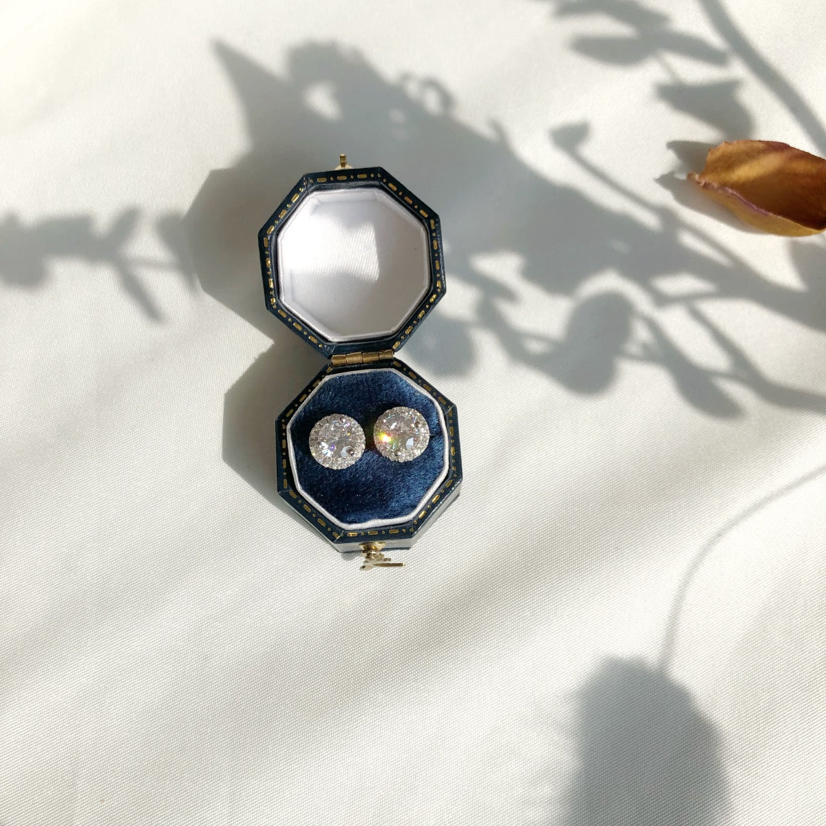 [Solara Jewelry]Classic Princess Round Shape Earrings