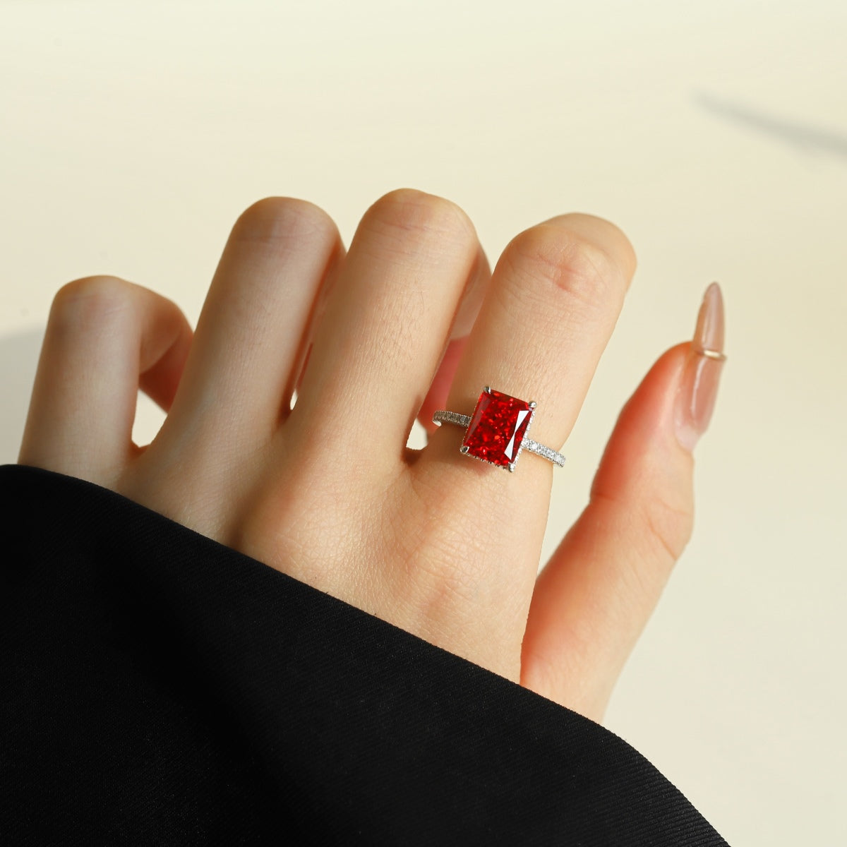 [Solara Jewelry]4.0 Carat Luxurious Engagement Ring
