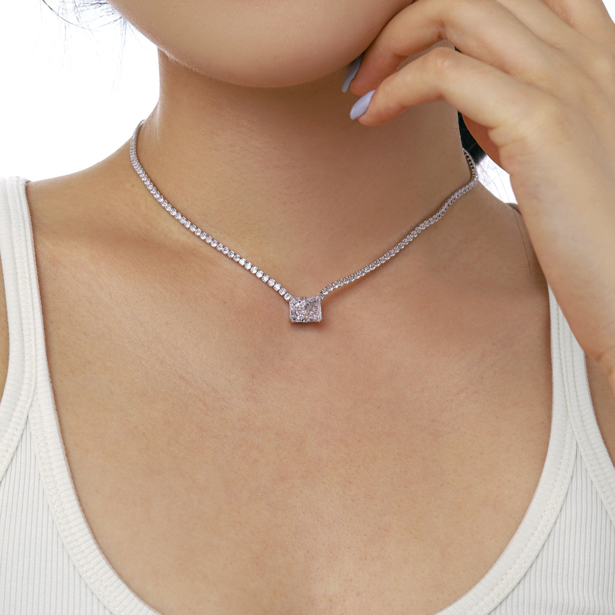 [Solara Jewelry]4.0 Carat Elegant Radiant Cut Necklace