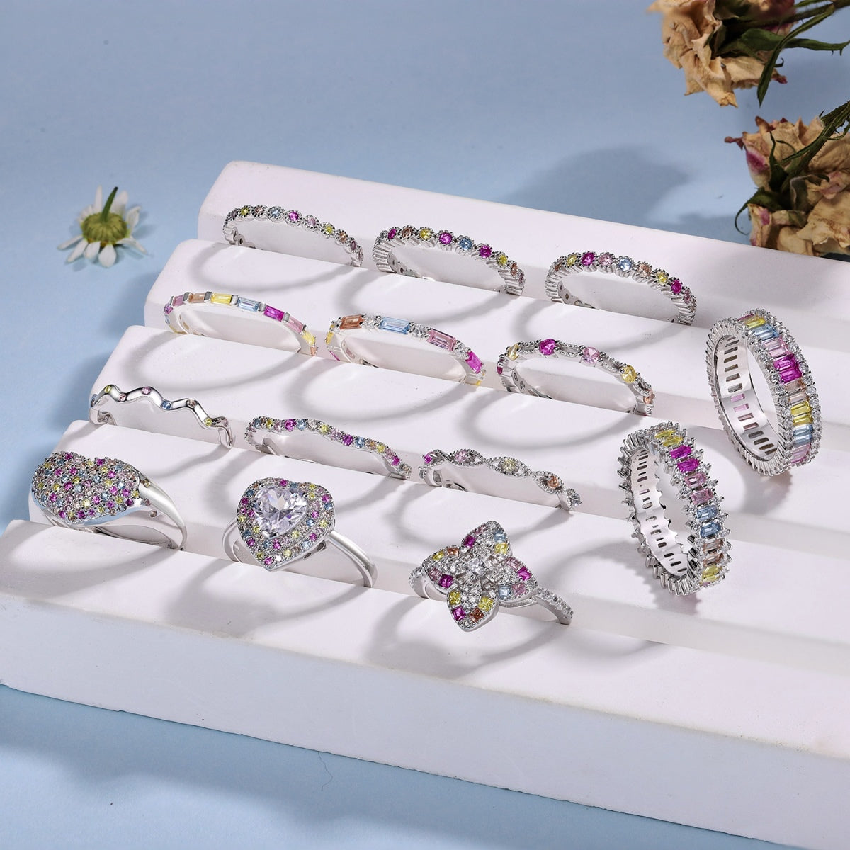 [Solara Jewelry]Luxurious Colorful Flower Shape Banquet Ring