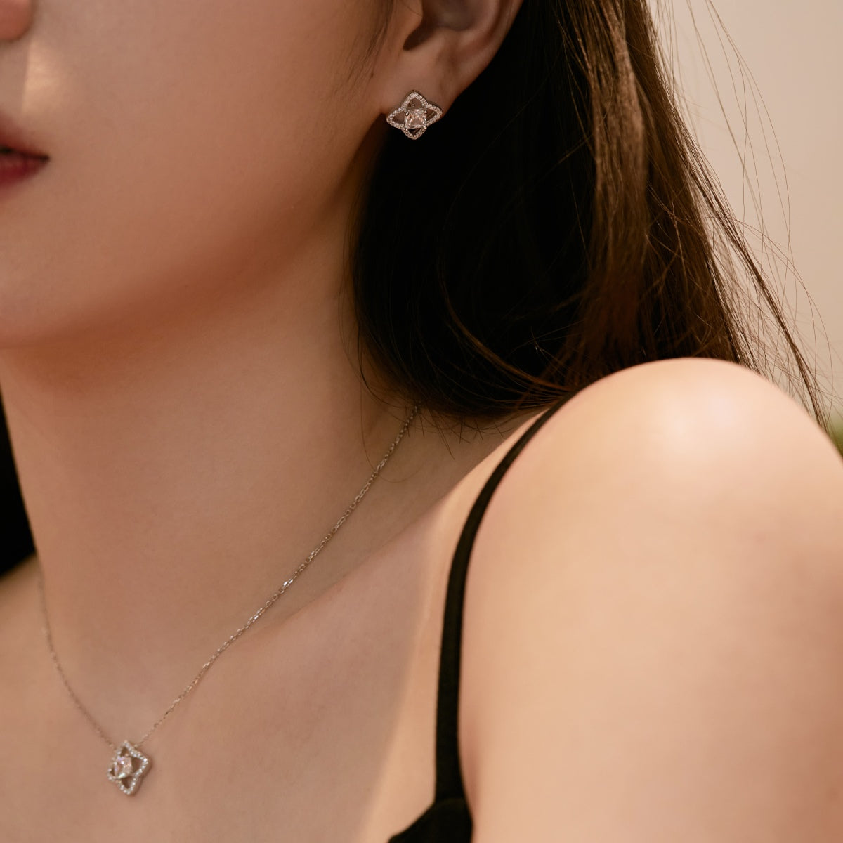 [Solara Jewelry]Elegant Star Shape Princess Cut Daily Earrings