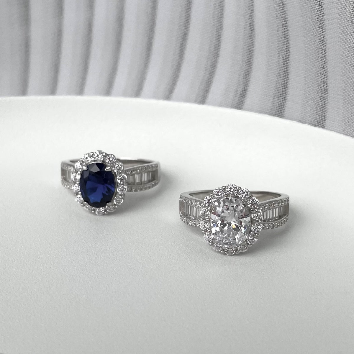 [Solara Jewelry]1.5 Carat Dazzling Charming Oval Cut Banquet Ring