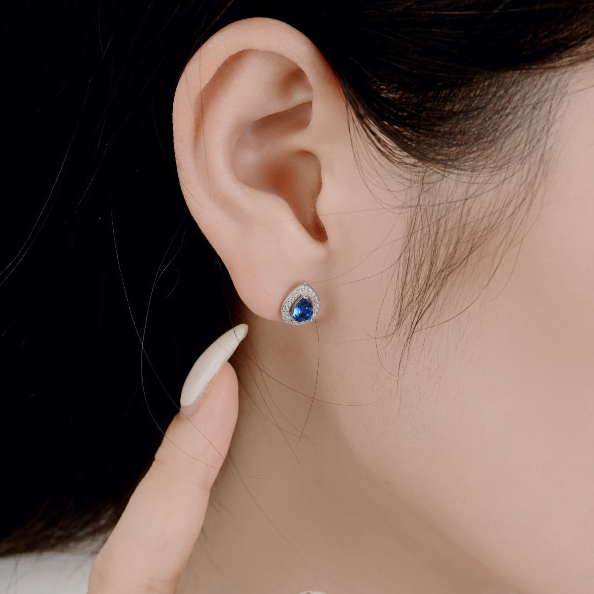 [Solara Jewelry]Luxurious Water Drop Shape Earrings