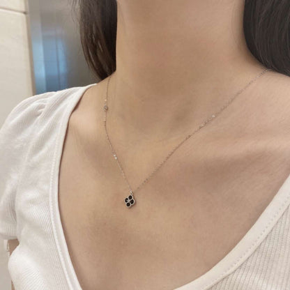 [Solara Jewelry]Delicate Flower Shape Necklace