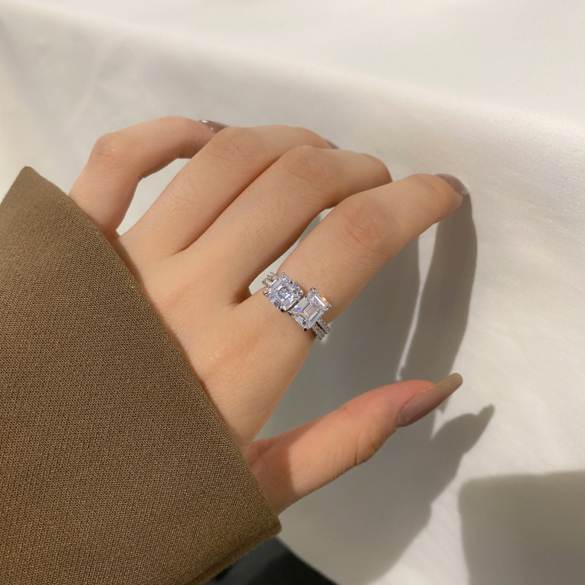 [Solara Jewelry]2.0 Carat Scintillating Ornate Radiant Cut Party Ring