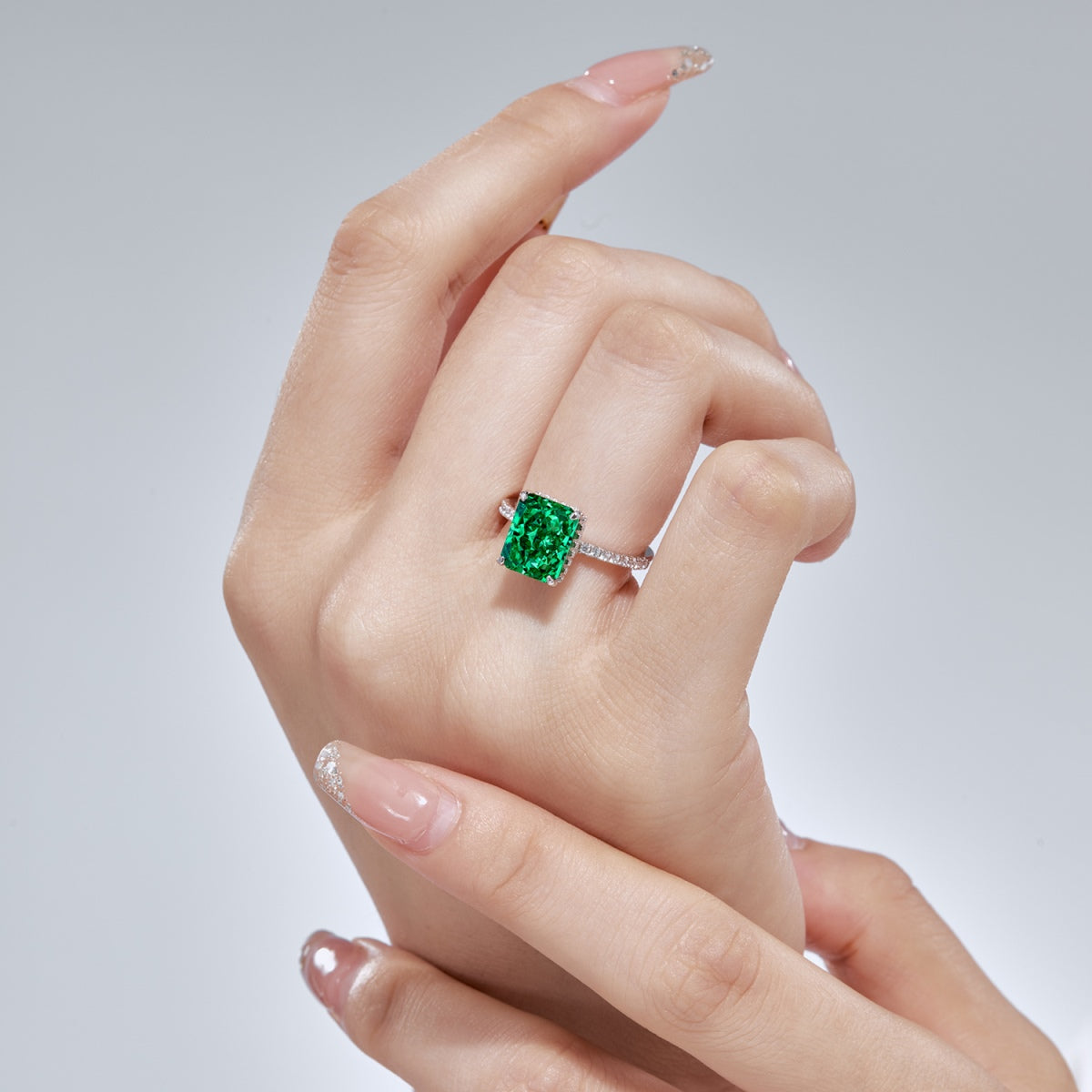 [Solara Jewelry]4.0 Carat Luxurious Engagement Ring