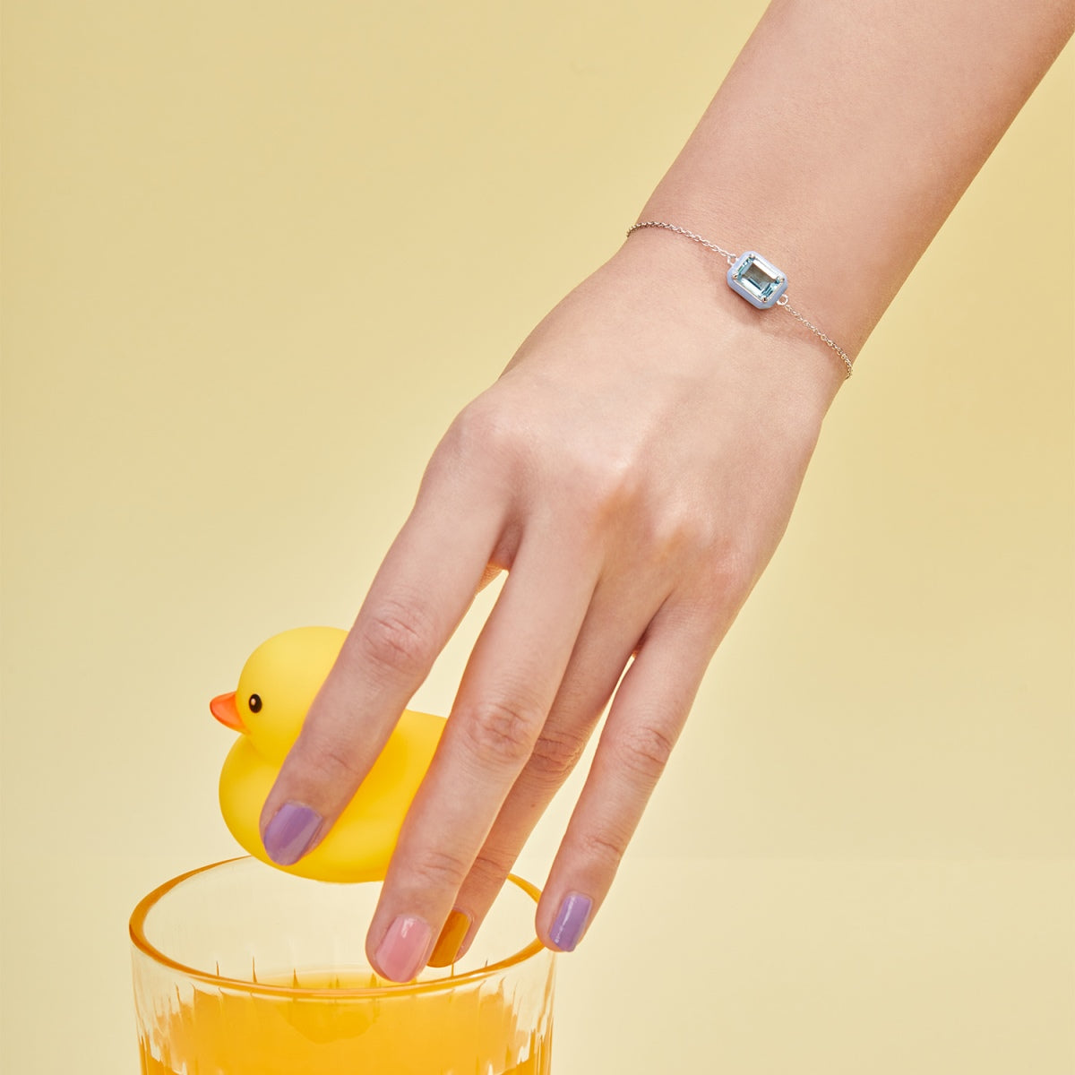 [Solara Jewelry]2.0 Carat Sparkling Colorful Emerald Cut Daily Bracelet