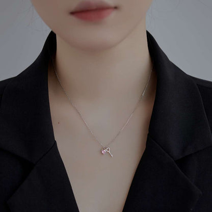 [Solara Jewelry]Unique Heart Shape Key Pendent Necklace