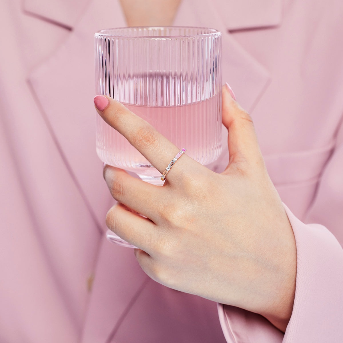 [Solara Jewelry]Lively In Shades Elegant Radiant Cut Daily Ring
