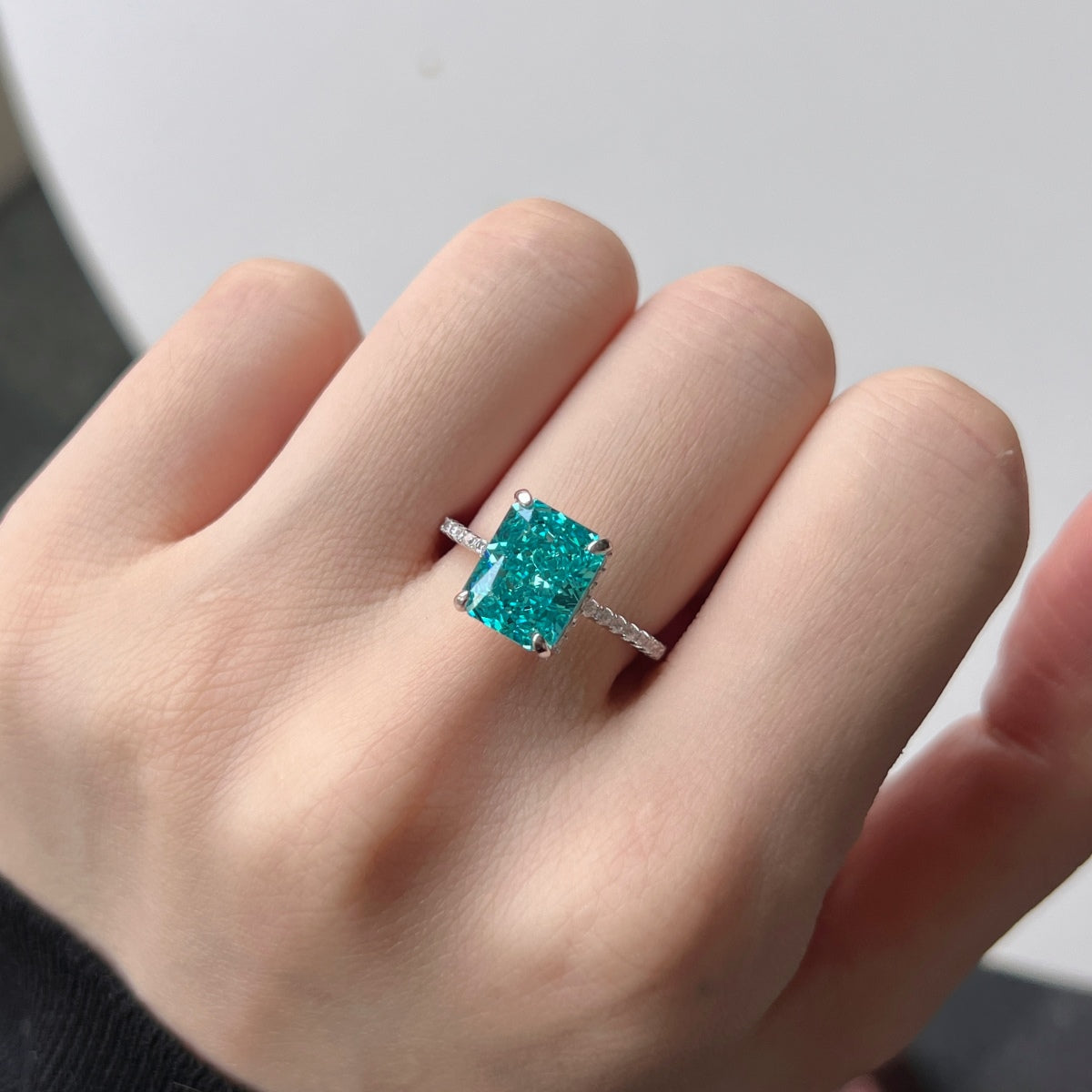 [Solara Jewelry]4.0 Carat Luxurious Engagement Ring