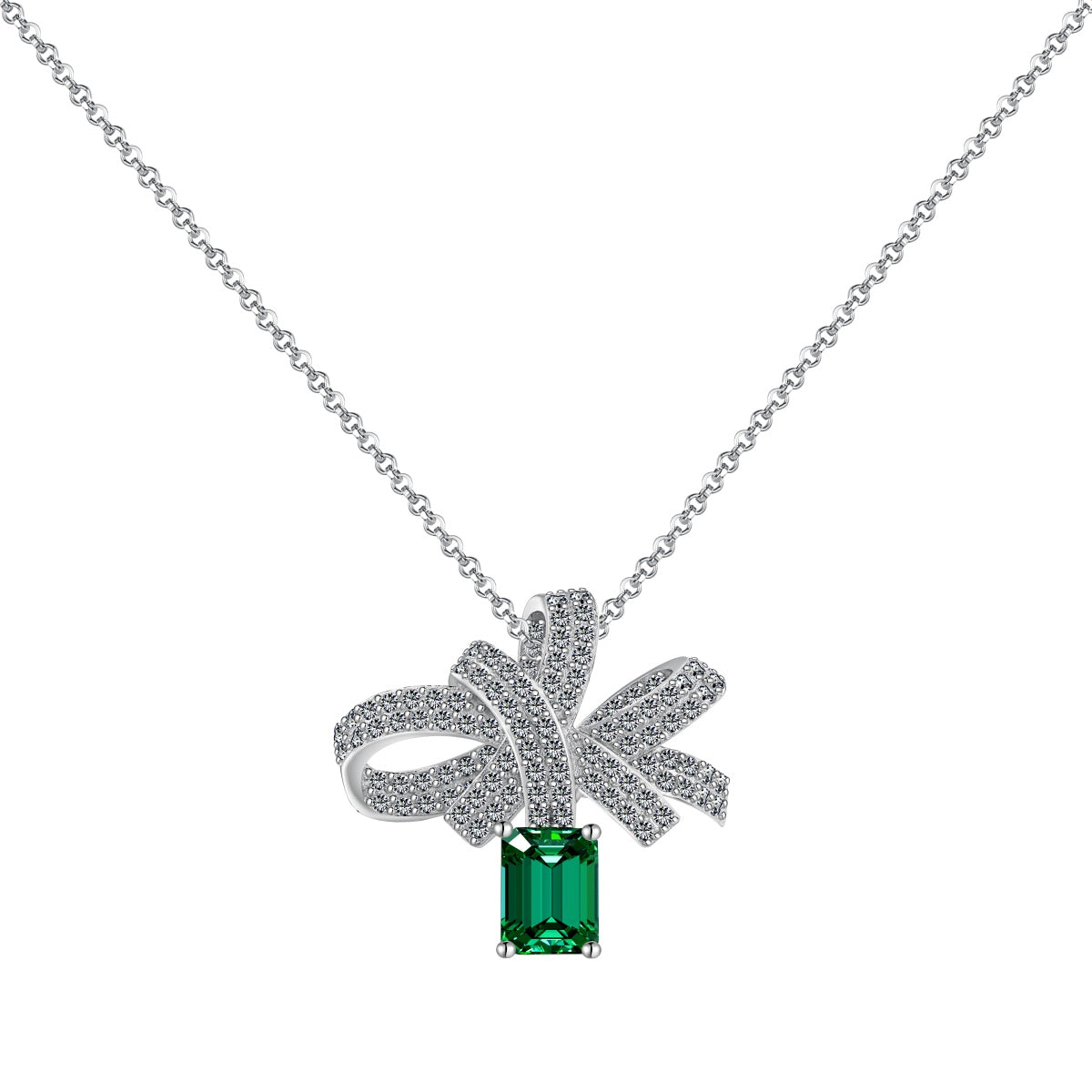 [Solara Jewelry]Luxurious Flower Shape Emerald Cut Necklace