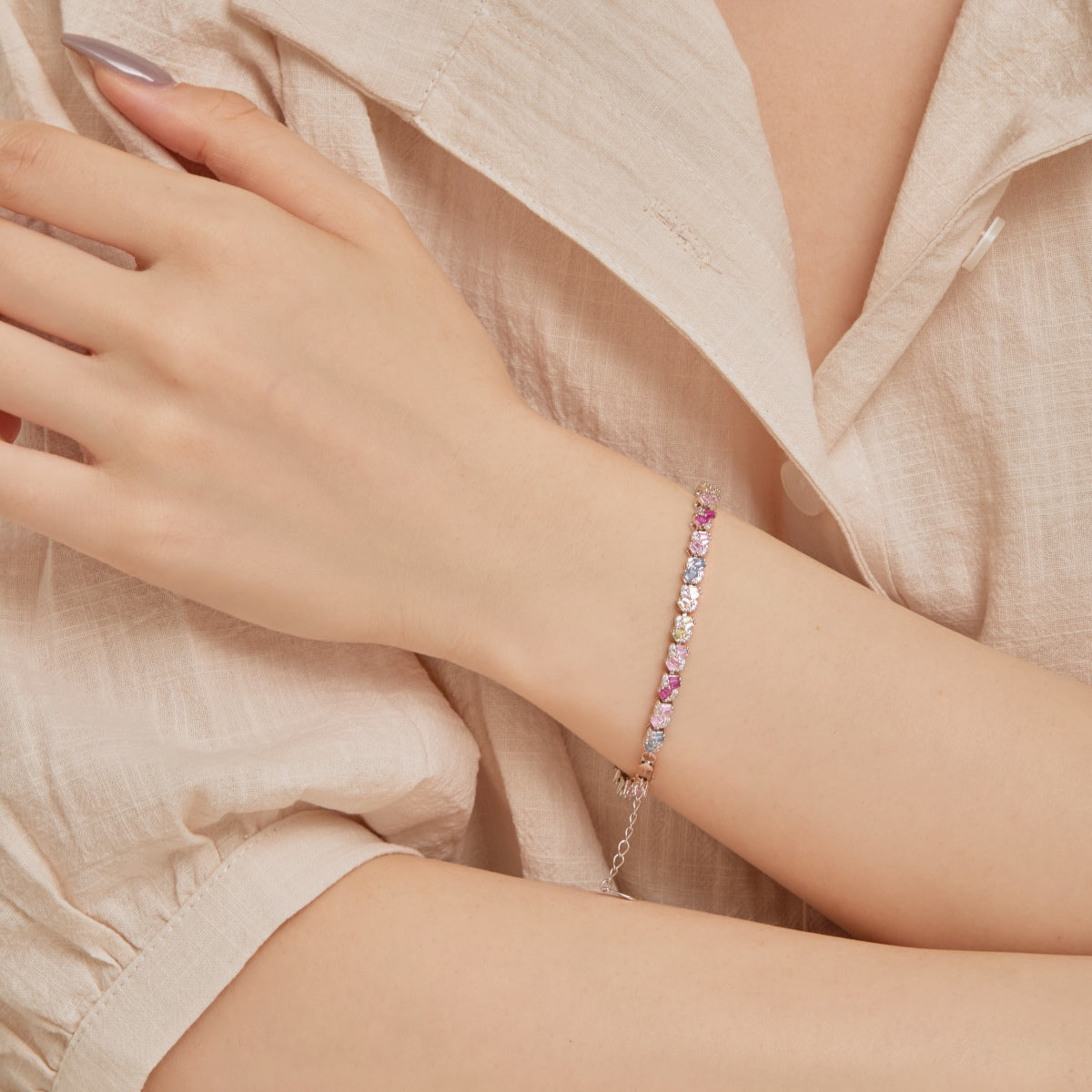 [Solara Jewelry]Ornate Colorful Flower Shape Party Bracelet