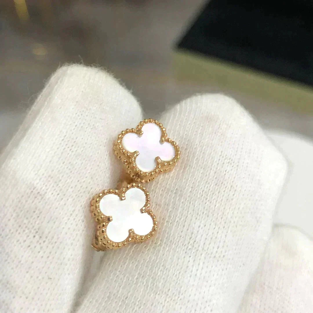 [Solara Jewelry]CLOVER MINI 9.5MM WHITE MOP EARRINGS
