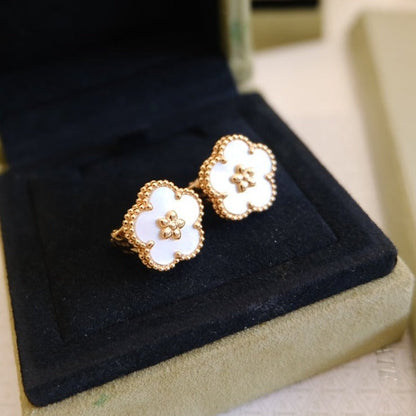 [Solara Jewelry]LUCKY WHITE MOP EARRINGS