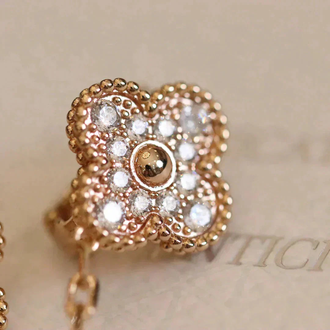 [Solara Jewelry]CLOVER MEDIUM 1 MOTIFS FUll DIAMOND EARRINGS