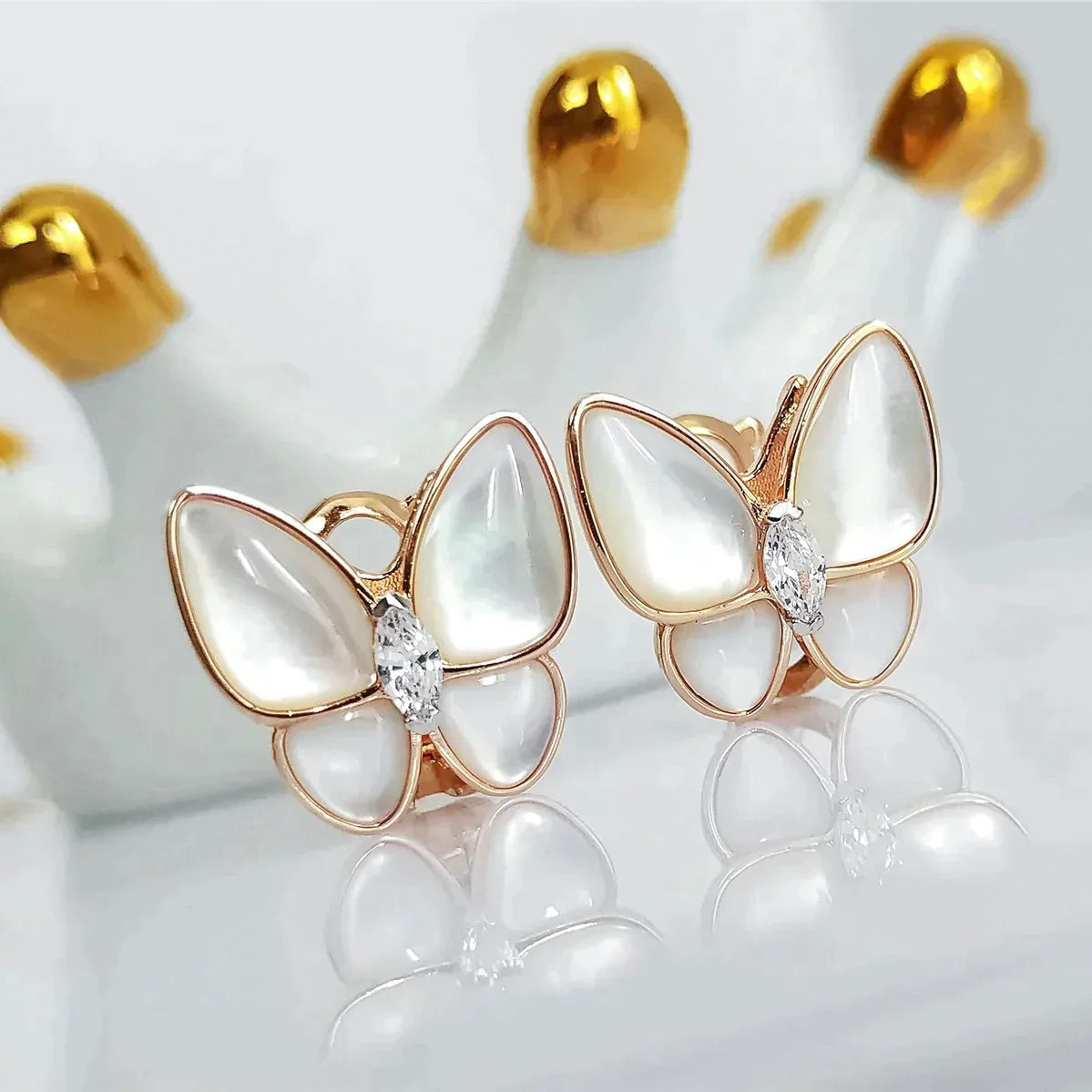[Solara Jewelry]BUTTERFLY MOP DIAMOND EARRINGS