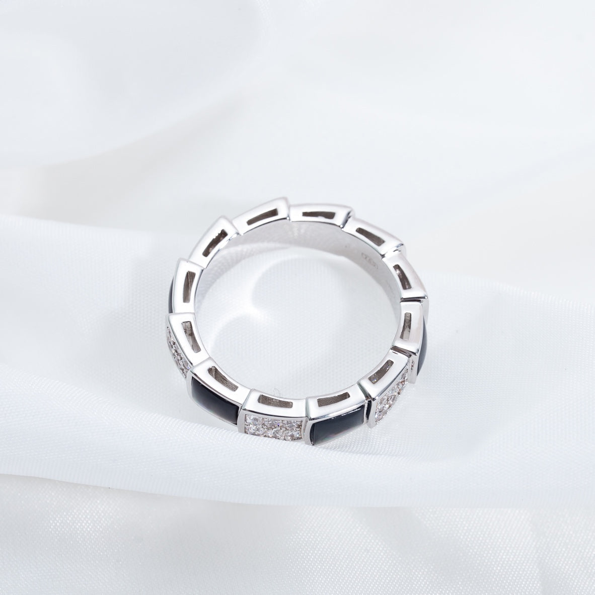 [Solara Jewelry]SERPENTI RING SILVER DIAMOND BLACK MOP 4MM