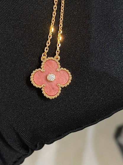 [Solara Jewelry]CLOVER 15MM DIAMOND RHODONITE NECKLACE