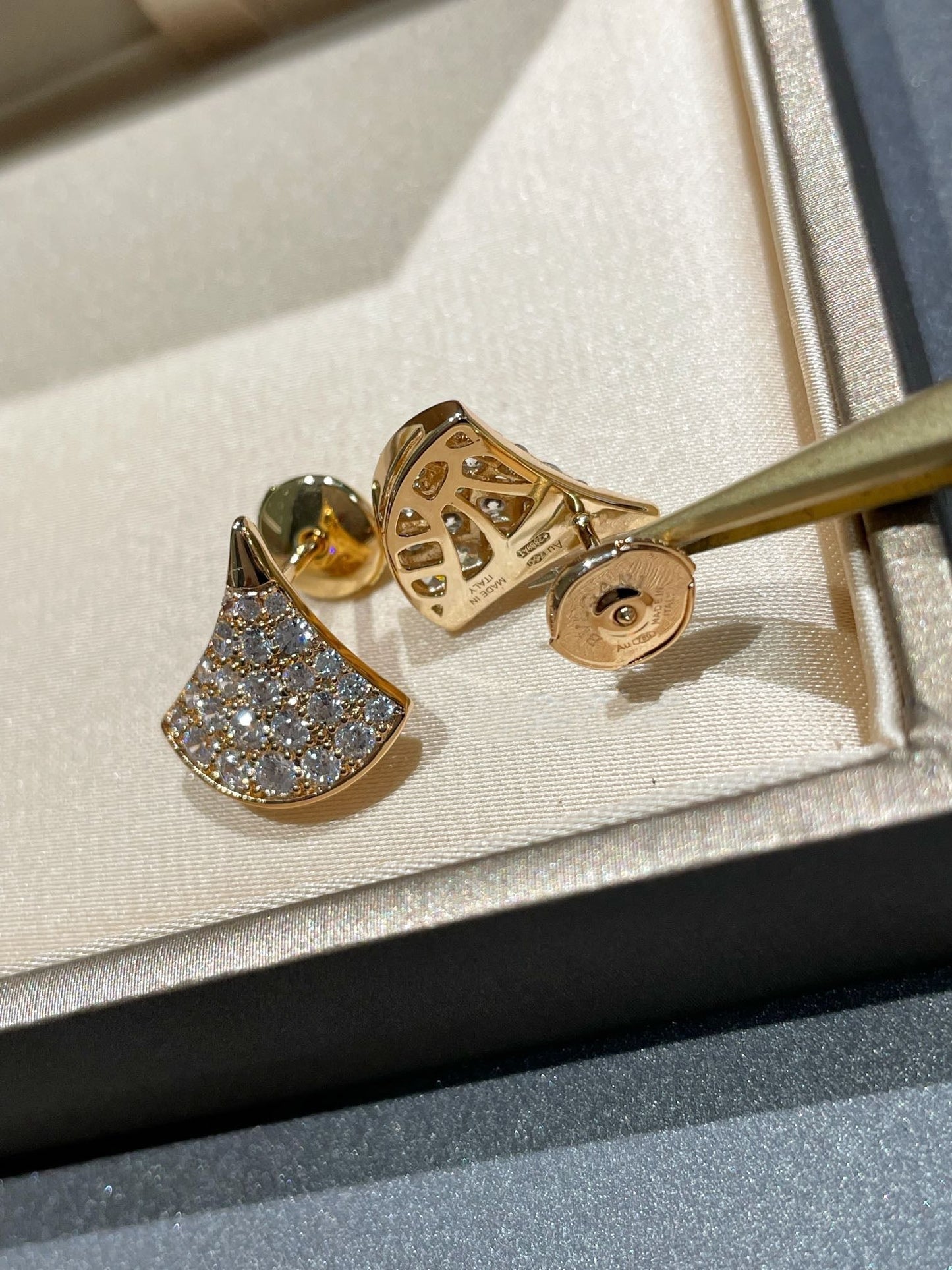 [Solara Jewelry]DREAM STUD EARRINGS DIAMOND