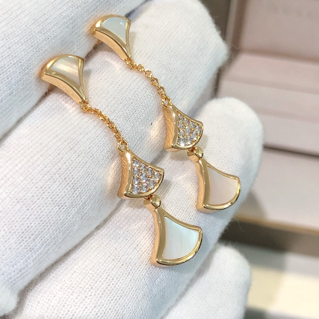 [Solara Jewelry]DREAM EARRINGS 3 MOTIFS DIAMOND MOP PINK GOLD