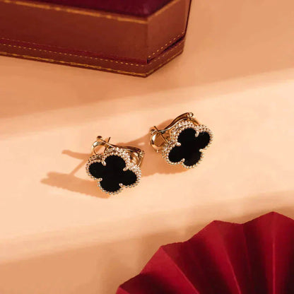 [Solara Jewelry]CLOVER MEDIUM 1 MOTIFS  ONYX STUD EARRINGS