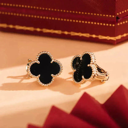 [Solara Jewelry]CLOVER MEDIUM 1 MOTIFS  ONYX STUD EARRINGS