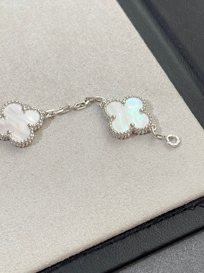 [Solara Jewelry]CLOVER SILVER MOP 5 MOTIF BRACELET