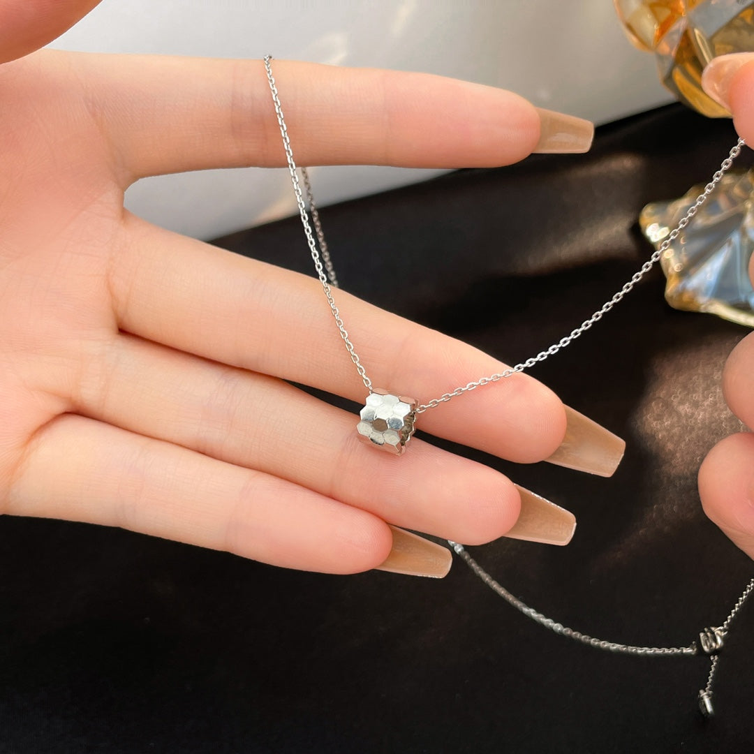 [Solara Jewelry]BEE MINI NECKLACE
