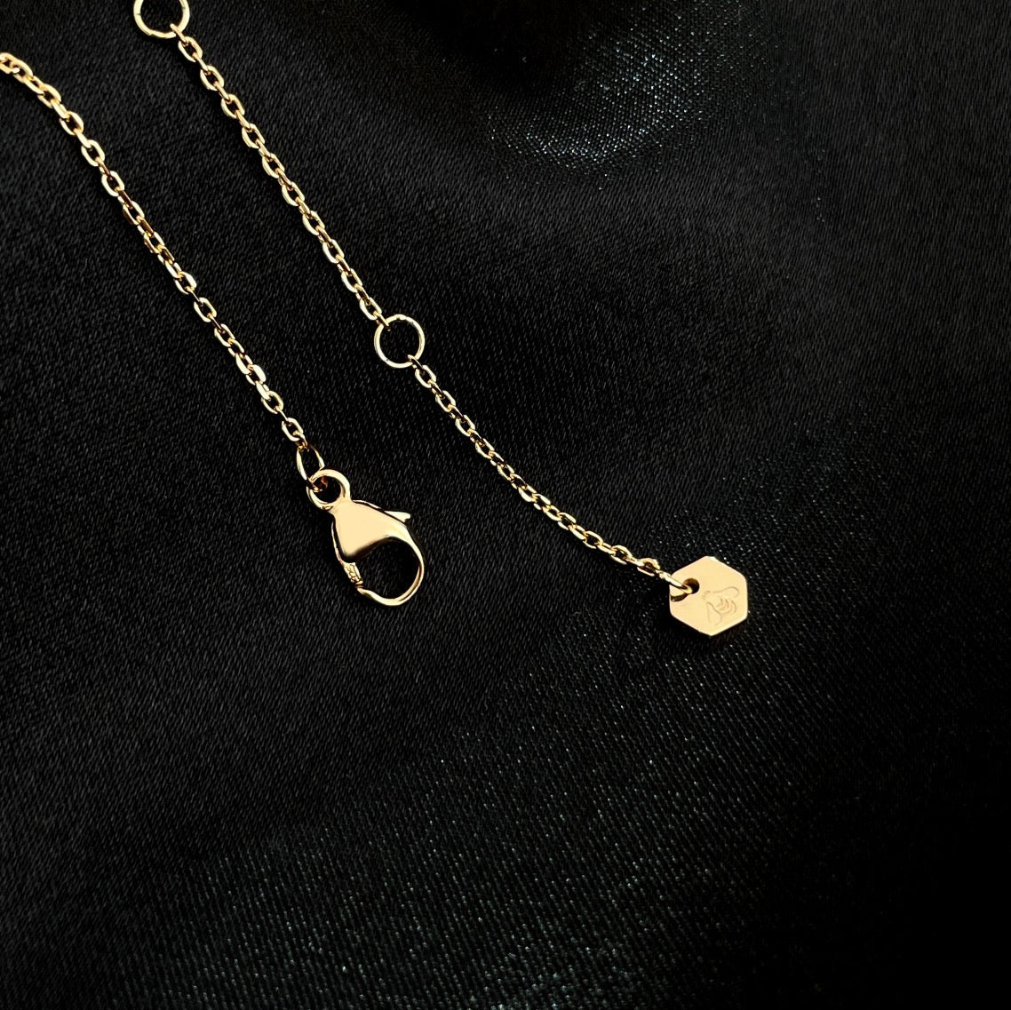 [Solara Jewelry]BEE MINI NECKLACE