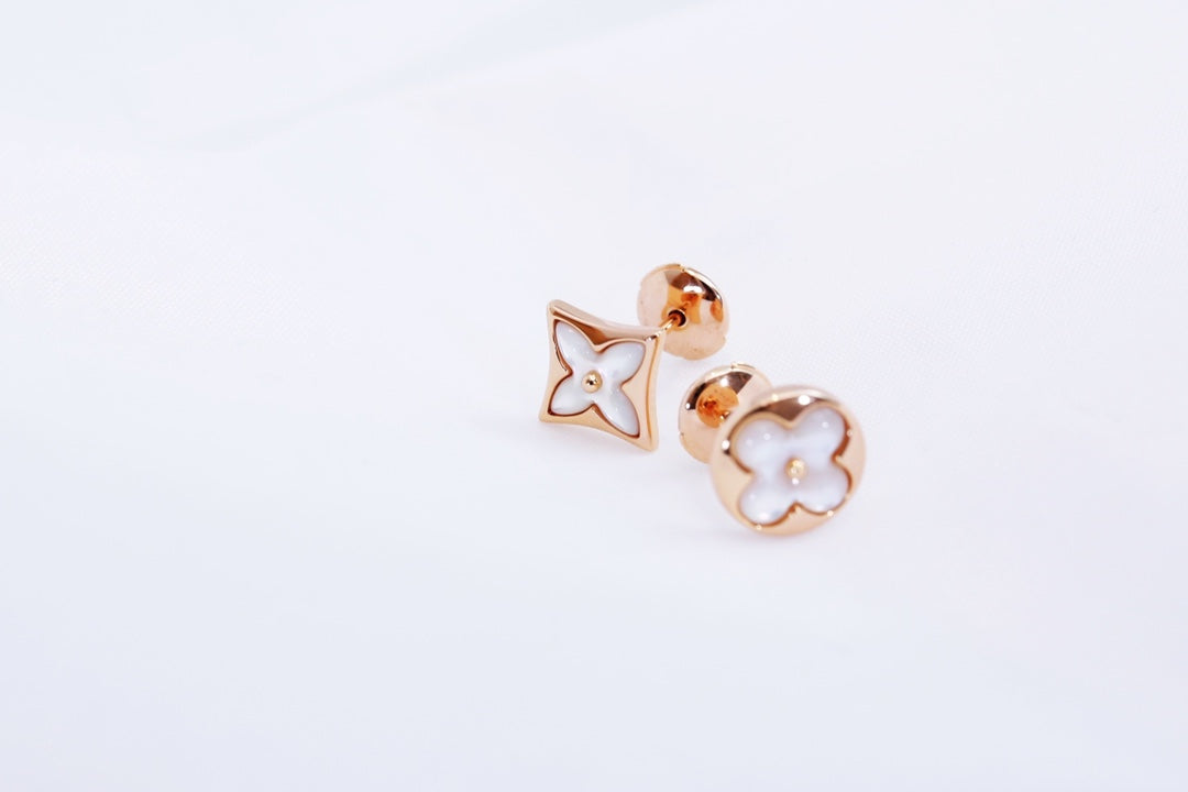 [Solara Jewelry]STAR AND SUN PINK GOLD MOP STUD EARRINGS
