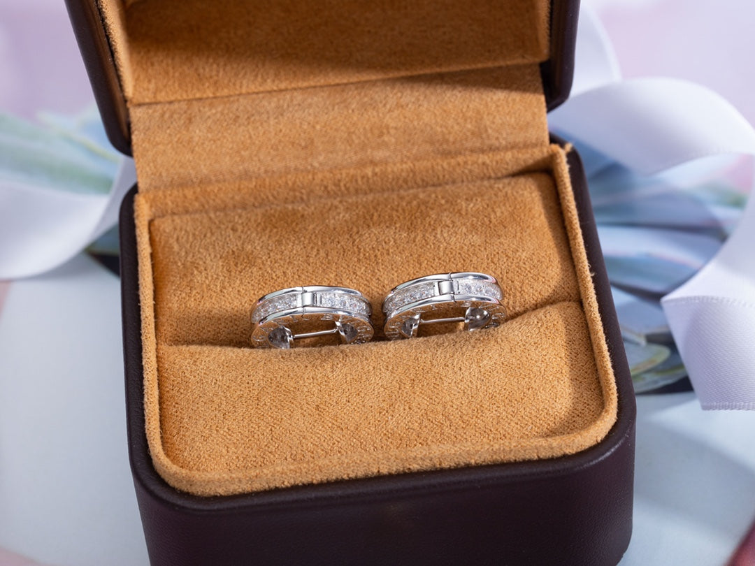 [Solara Jewelry]ZERO 1 MINI SILVER DIAMOND EARRINGS