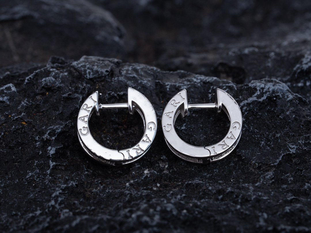 [Solara Jewelry]ZERO 1 MINI SILVER DIAMOND EARRINGS
