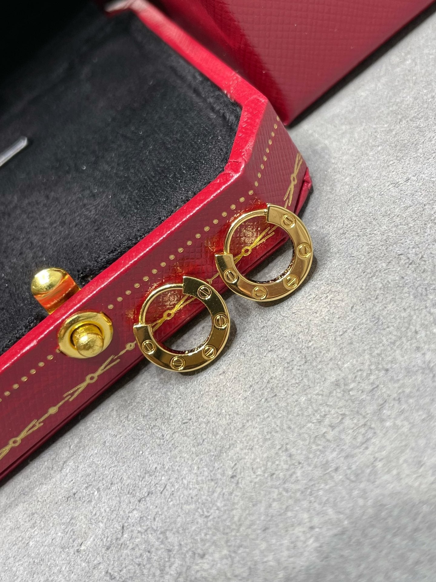 [Solara Jewelry]LOVE MINI EARRINGS