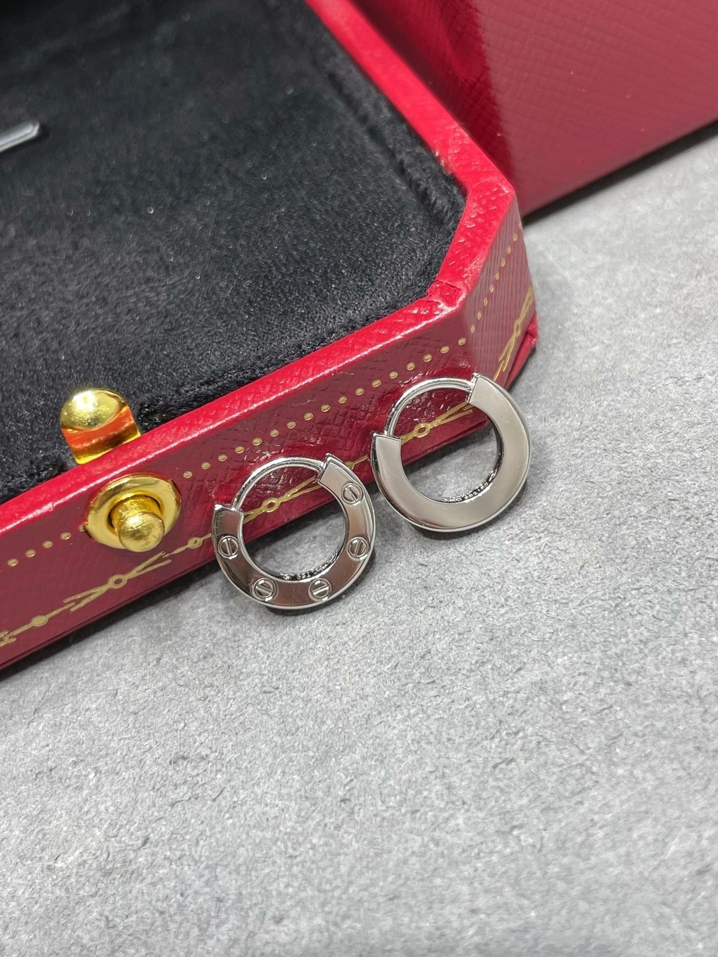 [Solara Jewelry]LOVE MINI EARRINGS