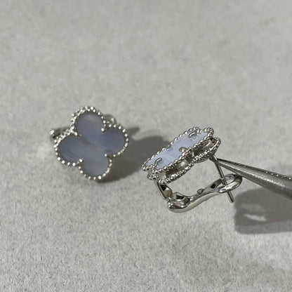 [Solara Jewelry]CLOVER CHALCEDONY SILVER STUD EARRINGS
