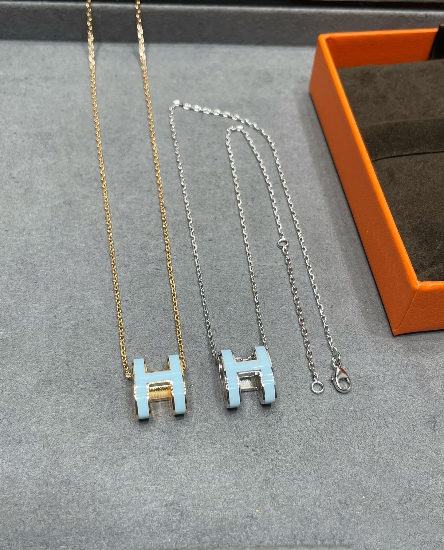 [Solara Jewelry]POP H SKY BLUE NECKLACE