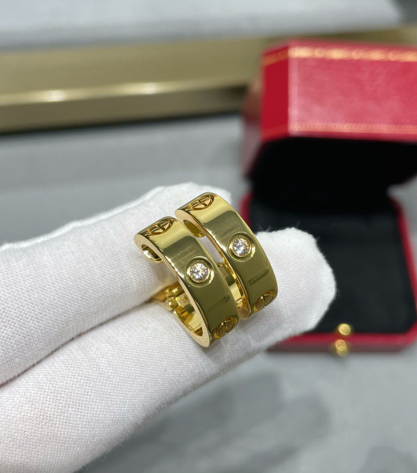 [Solara Jewelry]LOVE 5.5MM 1 DIAMOND EARRINGS