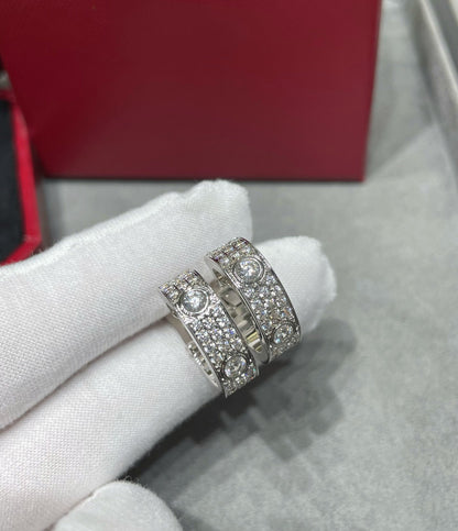 [Solara Jewelry]LOVE 5.5MM DIAMOND PAVED EARRINGS