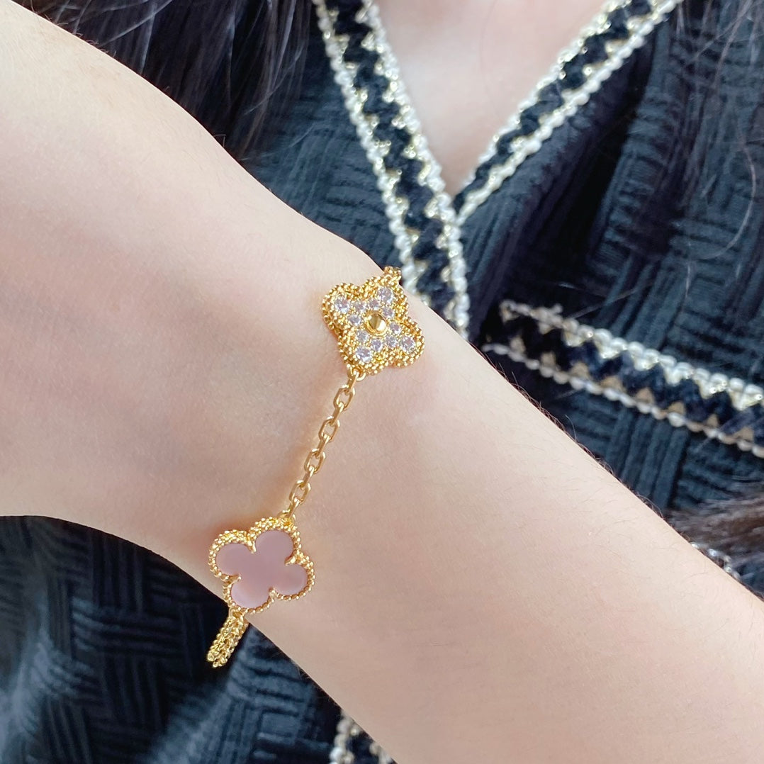 [Solara Jewelry]CLOVER 5 MOTIF DIAMOND PINK MOP PINK GOLD BRACELET
