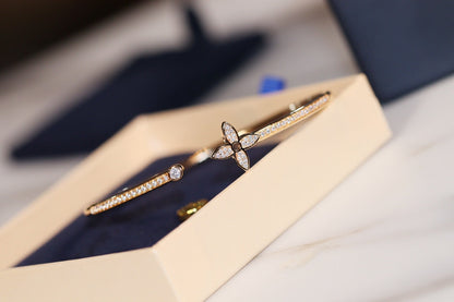 [Solara Jewelry]IDYLLE GOLD OPEN BRACELET DIAMOND PAVED