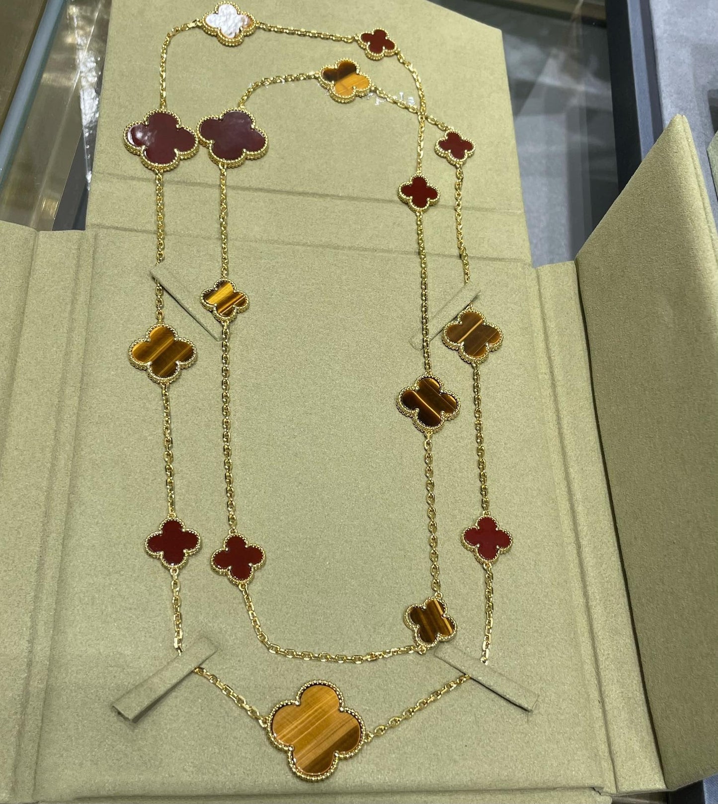 [Solara Jewelry]CLOVER 16 MOTIF CARNELIAN TIGER EYE ROSE GOLD NECKLACE