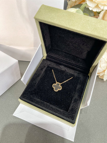 [Solara Jewelry]CLOVER ROCK CRYSTAL ROSE GOLD NECKLACE