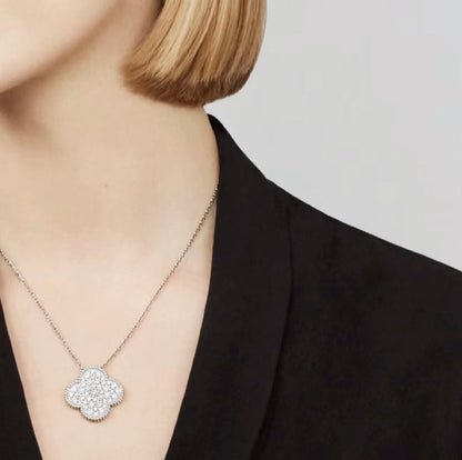 [Solara Jewelry]CLOVER 25MM LARGE PENDANT DIAMOND PAVED SILVER NECKLACE
