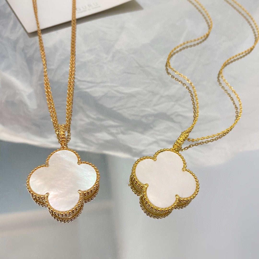 [Solara Jewelry]CLOVER 25MM MOP LARGE PENDANT NECKLACE