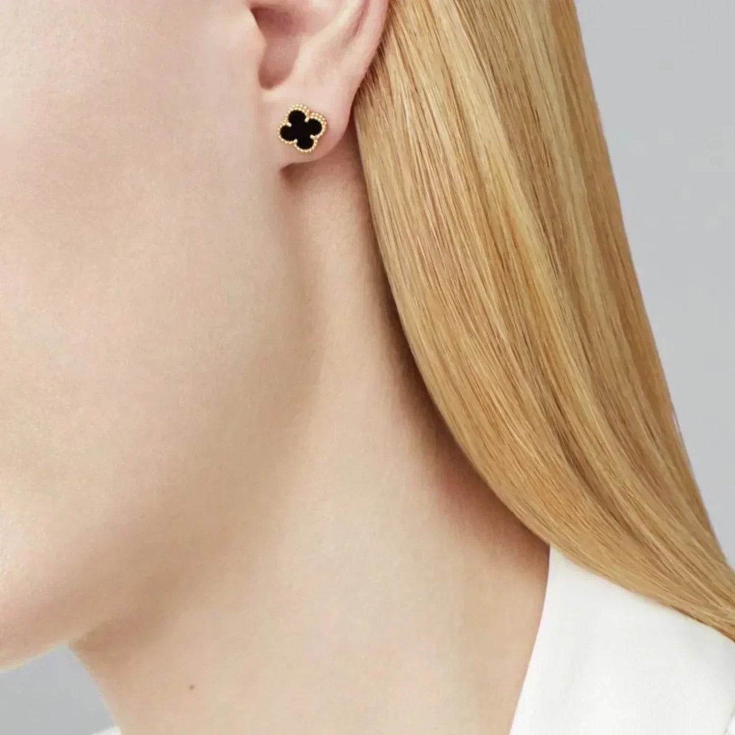 [Solara Jewelry]CLOVER MINI 9.5MM BLACK MOP EARRINGS