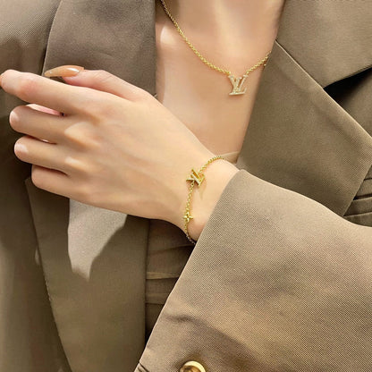 [Solara Jewelry]LOGO STAR MOTIF GOLD BRACELET
