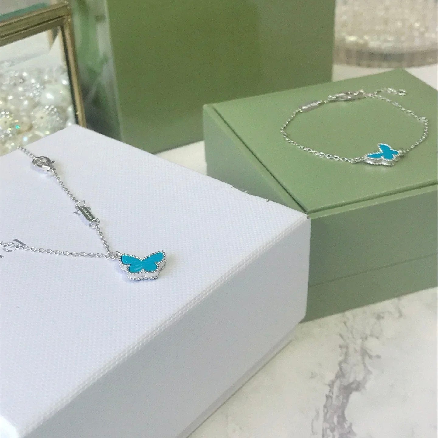 [Solara Jewelry]BUTTERFLY TURQUOISE BUTTERFLY BRACELET SILVER
